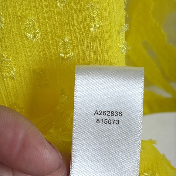 (A5)NWIsaac Mizrahi Live! Floral Embroidered Sheer V-Neck Blouse,Bright Yellow M - Picture 8 of 13